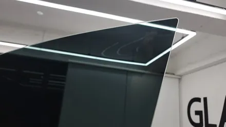 글라스틴트 슈어X로 가득 채워진 테슬라 모델Y의 새로운 완성 / 부산 금정