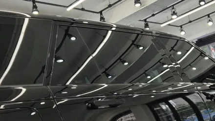 럭셔리 SUV의 끝판왕!! 레인지로버 P530 LWB 오토바이오그라피 썬팅 글라스틴트 카모로 완성!! / 부산 금정