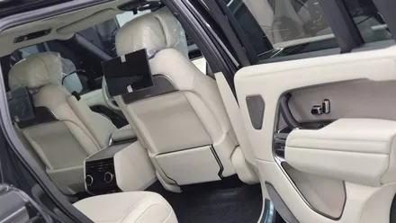 부산 후퍼옵틱 프나세 레인지로버 P530 오토바이오그라피 / 부산 금정