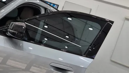 BMW X1 뜨거운 태양아래, 더 확실한 선택!! 글라스틴트 슈어X 썬팅 / 부산 금정