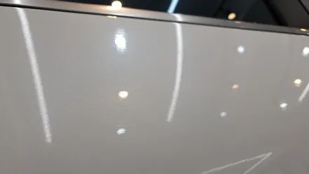 기아 스포티지 신차패키지 투명한유리에 가득 채워진 글라스틴트 레이니블루와 브릴라유리막코팅 / 부산 금정