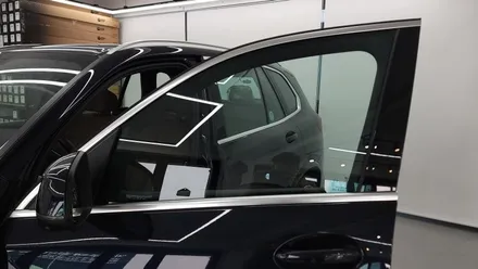 BMW  X5를 완벽하게 완성시킬 썬팅과 유리막코팅!! 산타나와 브릴라는 엘커스텀에서 / 부산 금정