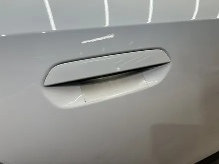 [포항 대잠동 랩핑] BMW5 몰딩 광택 붕괴로 입고 / 경남 포항