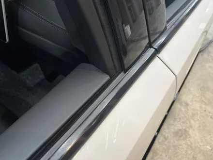 [포항 대잠동 랩핑] BMW5 몰딩 광택 붕괴로 입고 / 경남 포항