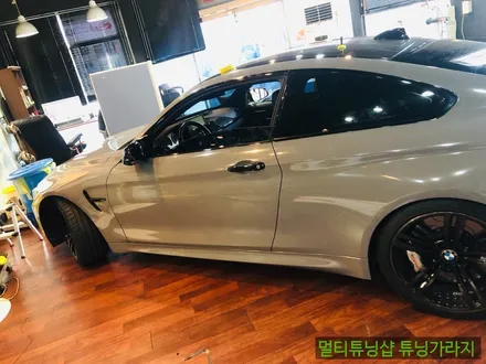 [BMW] F82 M4 에이버리슈프림 락그레이 전체랩핑 / 창원 의창구
