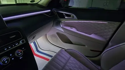 창원 제네시스 G70 엠비언트 퀄리티 한번 보실래요?? / 창원 의창구