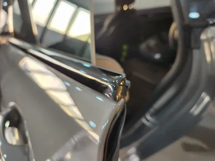 창원 BMW 6GT 윈도우 서라운드 몰딩 크롬죽이기 랩핑 시공해서 물때 방지하세요 / 창원시 성산구