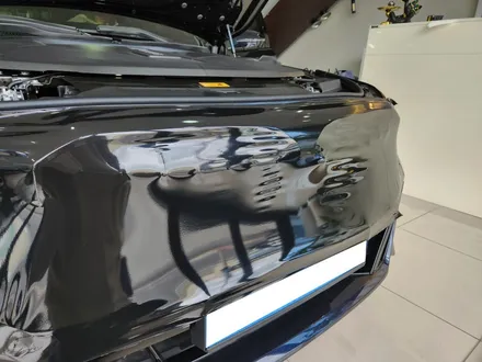 풀체인지 된 신형 BMW I5(G60) 크롬죽이기 그릴 랩핑 시공 / 창원시 성산구