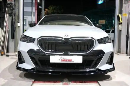 BMW G60 5시리즈 530I M카본 듀얼 머플러팁 퍼포먼스 프론트립 드라이 카본 미러커버 스포일러 튜닝