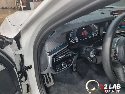 부산 BMW 5시리즈 (530e) 실내 랩핑 후기 / 부산시 강서구