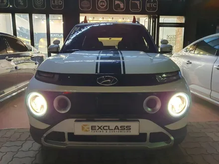 캐스퍼 터보 인스퍼레이션 액티브 플러스 GT 윙 스포일러 장착 자동차 튜닝전문점 경남 김해 장유 율하 무계 주촌 / 경남 김해