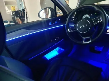 K5 DL3 실내 FULL 엠비어트Ⅱ 순정연동 & 웰컴라이트로 고급스러운 실내분위기가 연출됩니다. 자동차 튜닝전문점 경남 김해 장유 율하 무계 주촌 / 경남 김해