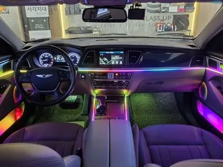 제네시스 G80 스포츠 LED 엠비언트 무빙타입 실내분위기를 아름답게 바꿔줍니다. 자동차 튜닝전문점 경남 김해 / 경남 김해