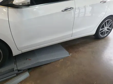 i30 GD 제스트 사이드립 화이트 바디킷 튜닝 / 경남 김해
