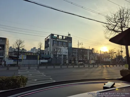 [레드원 테슬라 신차패키지] 테슬라 모델Y 주니퍼 - 루마 버텍스900 썬팅 · 요크핸들 · 기어레버 작업