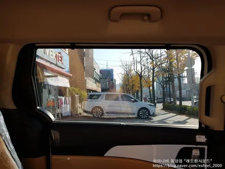 [인천아이나비] THE 2022 카니발 KA4 - 아이나비 칼트윈 GR 썬팅 · 아이나비 블랙박스 A700 · 세원 사이드스텝 장착 작업