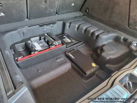 [인천아이나비] 메르세데스 벤츠 GLE 53 AMG 4MATIC+  아이나비 블랙박스 QXD MEGA PLUS 4CH, 블랙박스 보조배터리 에코파워팩 라이트슬림 S16 장착