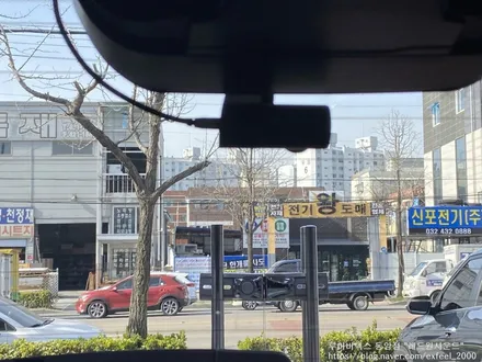 [인천썬팅] 크리미 그레이(팬텀블랙) 베뉴 - 루마 래티튜드 썬팅작업, 아이나비 블랙박스 Z5000PLUS 장착.