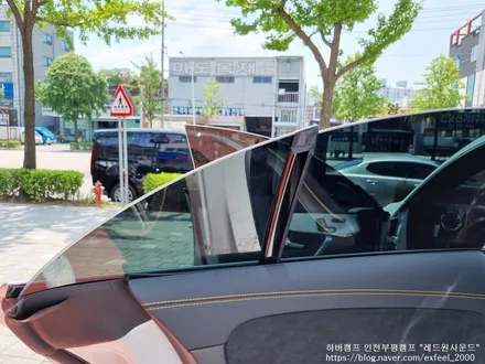 [인천썬팅] 메르세데스 벤츠 AMG CLA 45S 신차패키지 작업 - 하버캠프 세라믹본드 썬팅, 아이나비 블랙박스 QXD5000, 보조배터리 케어셀 CX6A 장착 작업.