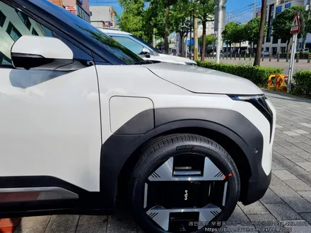 [인천썬팅] The Kia EV3 어스 롱레인지 - 레인보우 V90 썬팅 · 아이언가드 UE-10 유리막코팅 · PPF 5종 · 코일매트 작업