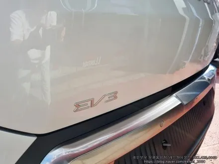 [인천썬팅] The Kia EV3 어스 롱레인지 - 레인보우 V90 썬팅 · 아이언가드 UE-10 유리막코팅 · PPF 5종 · 코일매트 작업