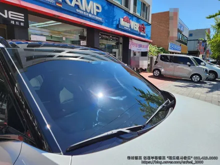 [인천썬팅] The Kia EV3 신차패키지 - 하버캠프 세라믹본드 썬팅 · 아이언가드 UE-10 유리막코팅 · 아이언가드 IG 가죽코팅 · PPF 10종 작업