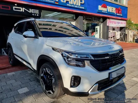 [인천썬팅] The 2025 셀토스 신차패키지 - 아이나비 칼트윈 TX 썬팅·아이나비 블랙박스 Z9500·아이언가드 세라믹 그래핀 유리막코팅·풋등 엠비언트·PPF 4종 작업