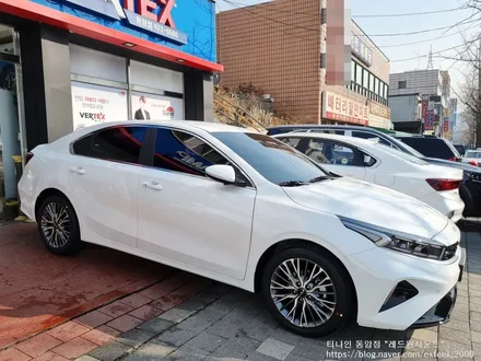 [인천썬팅] The New K3 신차패키지 - 티나인 R100 썬팅 아이나비 블랙박스 Z7000 아이언가드 유리막코팅 코일매트 작업.