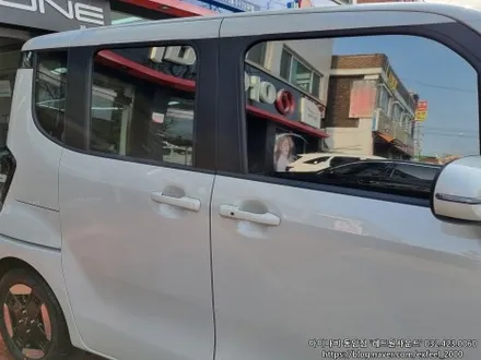 [인천썬팅] The Kia 레이 EV - 아이나비 칼트윈 GR 썬팅·유라이브 알바트로스9 페달 블랙박스·에코파워팩 S8·필립스 합법인증 LED 헤드라이트·PPF 2종·코일매트 작업