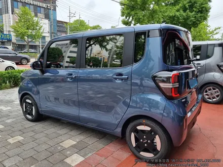 [인천썬팅] THE KIA 레이 EV - 레인보우 V90 썬팅 · 한문철 블랙박스 한캠 3X-Q · 합법인증 브라이오 전조등, 후진등 LED · 실내등 LED · PPF 2종 작업