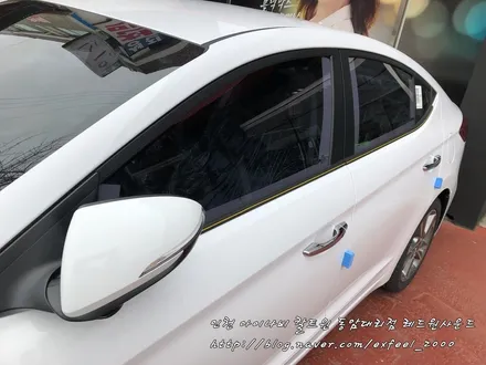 압도적인 열차단능력을 부담없이 누릴차례! 아이나비 칼트윈 LX - 아반떼AD