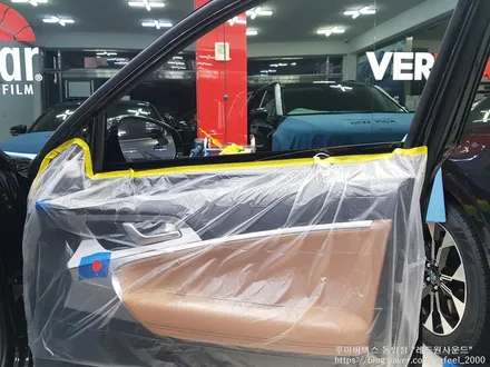 [인천썬팅] 비크블랙 제네시스 G70 과 모던블랙 루마 버텍스 700 의 조합.