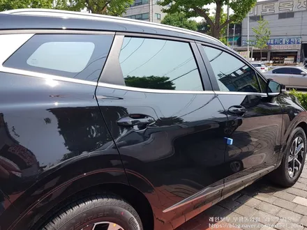 [인천썬팅] THE 2023 스포티지 NQ5 - 레인보우 V90 썬팅 · 파인뷰 블랙박스 LXQ500 · 보조배터리 에코파워팩 S8 · PPF 3종 작업