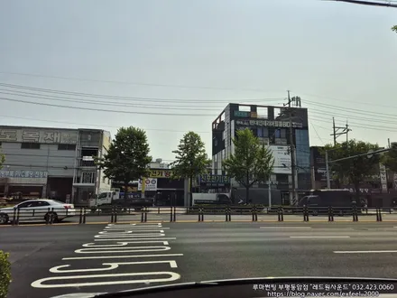 [인천썬팅] 페이스리프트 테슬라 모델 Y 주니퍼 - 루마 버텍스700 썬팅