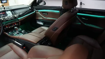 [BMW F10 520D] 사운드메이드 스타일의 엠비언트 무드등 / 부산 진구, 김해