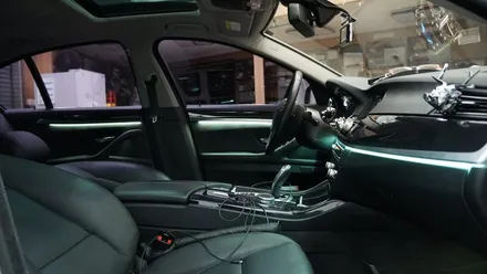 BMW 520D 순정형 엠비언트 무드등 / 부산 진구, 김해