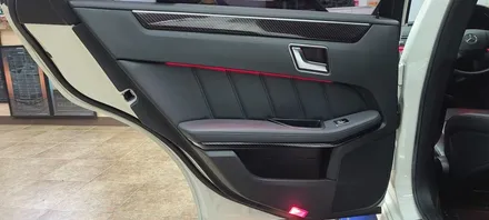 부산 벤츠 E300 벤츠감성으로 엠비언트 무드등 시공 / 부산 진구, 김해
