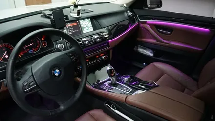 [BMW F10 520D] 사운드메이드 스타일의 엠비언트 무드등 / 부산 진구, 김해