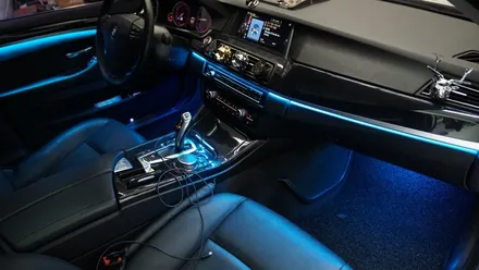 BMW 520D 순정형 엠비언트 무드등 / 부산 진구, 김해