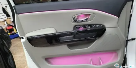 더뉴카니발 아크릴매립엠비언트 부산입니다. / 기아 / 더 뉴 카니발 / 부산 진구