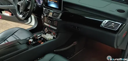 BENZ CLS63 AMG 순정엠비언트광량업 / 부산 진구, 김해