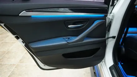 BMW 520D 순정형 엠비언트 무드등 / 부산 진구, 김해