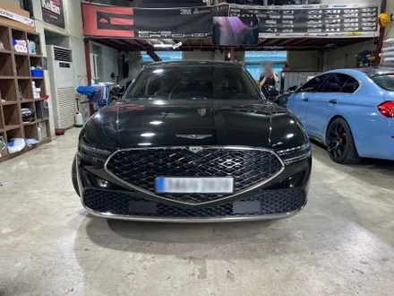 블랙을 벗고 순백으로, 제네시스 G90 랩핑 시공기 / 인천 서구