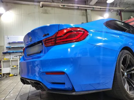 자동차랩핑 인천 아이캐칭_BMW M4, 에이버리 인텐스블루 전체랩핑 시공후기 / 인천 서구, 부평, 부천