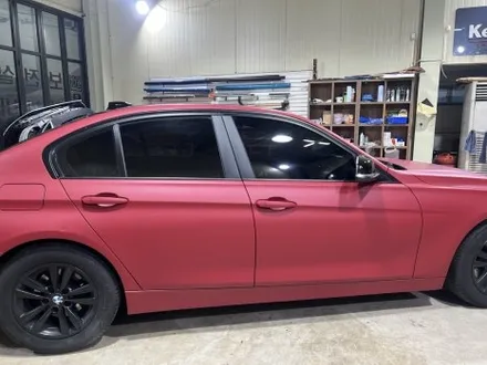 BMW 3시리즈 무광 랩핑 _ 에이버리 무광 가넷레드 / 인천 서구