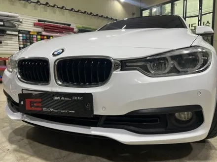 인천 BMW 320d 전체랩핑 – 에이버리 고광택 화이트 / 인천 서구