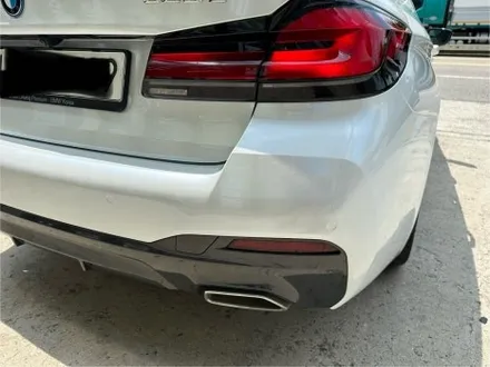 BMW 5시리즈 에이버리 고광택 진주펄 전체랩핑 / 인천 서구