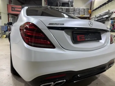 인천랩핑 벤츠 S63 AMG 전체랩핑 후기｜사틴화이트펄 + 크롬딜리트로 완성한 블랙앤화이트 / 인천 서구