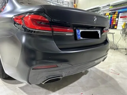 인천BMW랩핑 5시리즈 사틴블랙으로 변신성공! / 인천 서구