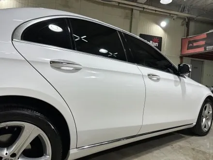 인천 벤츠랩핑_BENZ E클래스, 에이버리 유광화이트 전체랩핑 시공후기 / 인천 서구, 부평, 부천